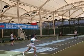 青岛海牛：李霄鹏未与球队告别，近期会根据明年情况与其谈续约